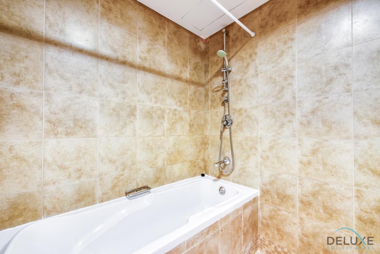 Calm Studio At Sky Gardens Difc By Deluxe Holiday Homes Dubaï Extérieur photo