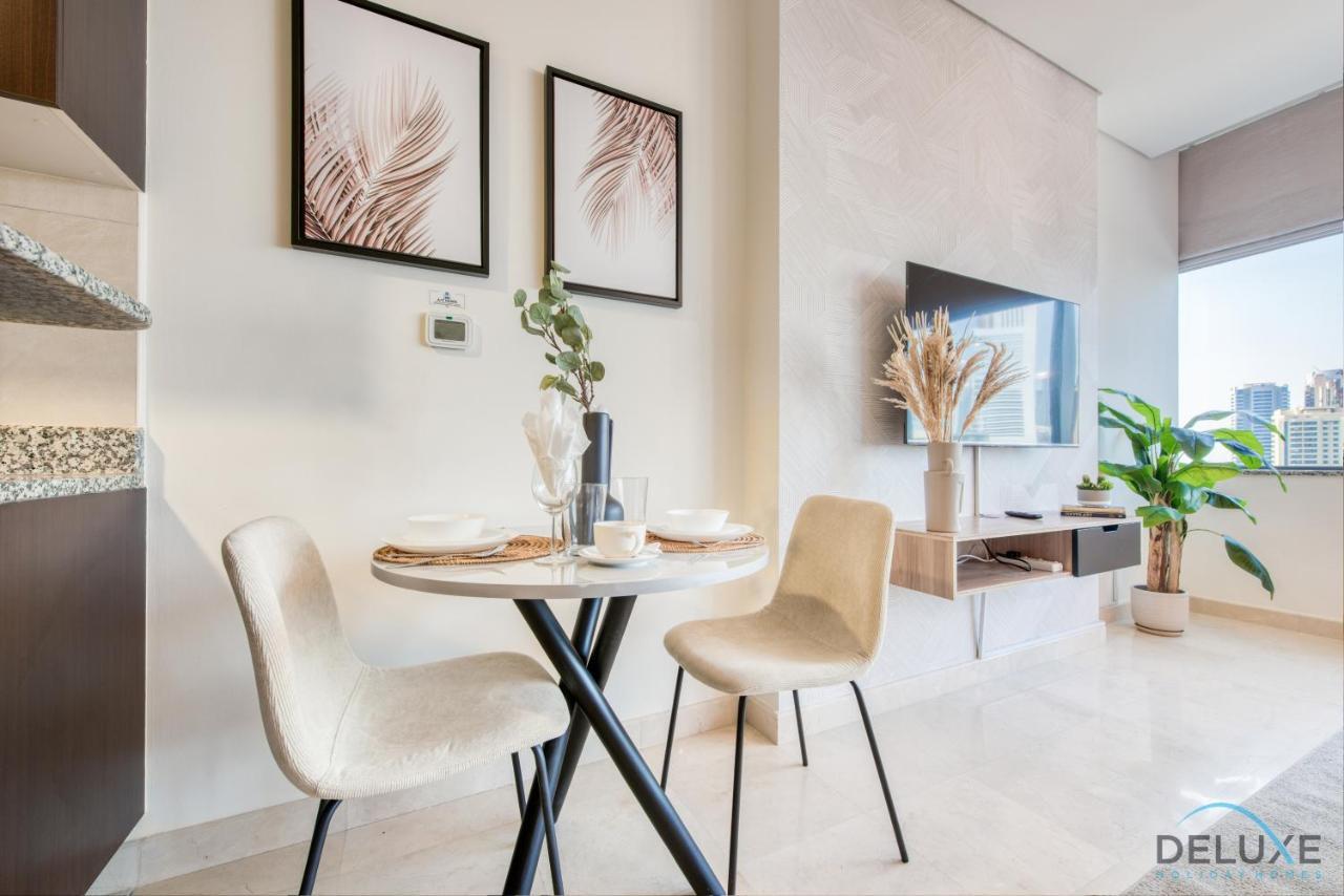 Calm Studio At Sky Gardens Difc By Deluxe Holiday Homes Dubaï Extérieur photo